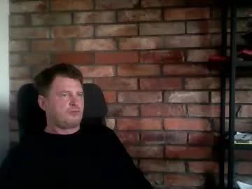 lllukasssxxx from Chaturbate
