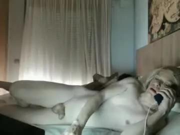 llumllum from Chaturbate