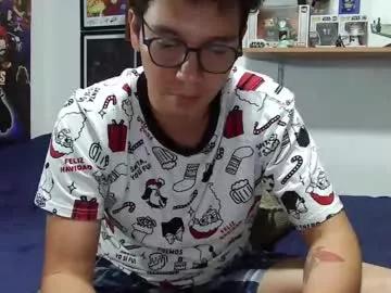 lobomx19 from Chaturbate