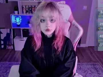 lollyshy__ from Chaturbate