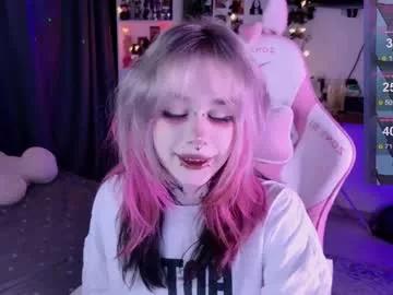 lollyshy__ from Chaturbate