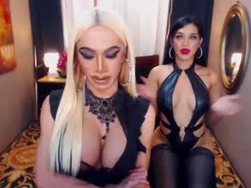 Explore our live girls sluts from our Custom and Multi clubs and checkout exclusive access to highly interactive content, such as shape, hair, titties, pussy type and many more.