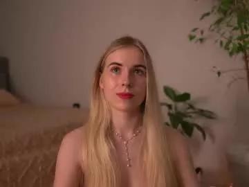 lorrie_love_story from Chaturbate