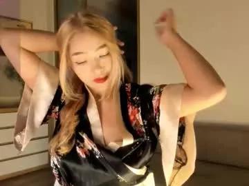 love_peace_here model from Chaturbate