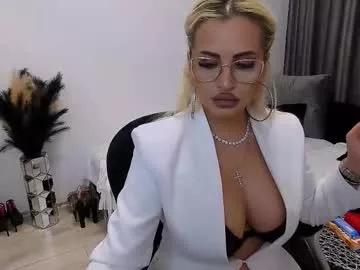 lovelyblondyxxx from Chaturbate is Freechat