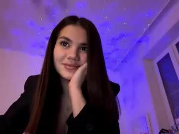 lovelyy_lovely from Chaturbate is Freechat