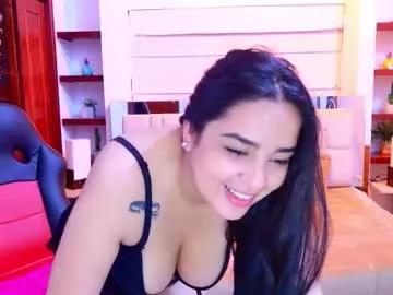 Luciih_ webcams show profile image 