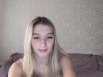 lucyreeel from Chaturbate is Freechat