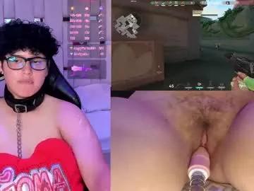 Explore our live girls sluts from our Custom and Multi clubs and checkout exclusive access to highly interactive content, such as shape, hair, titties, pussy type and many more.