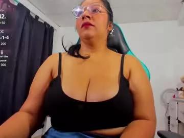 lulu_f1 from Chaturbate