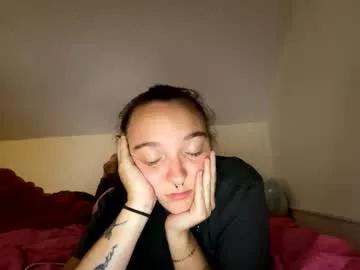 lulubaby03 from Chaturbate
