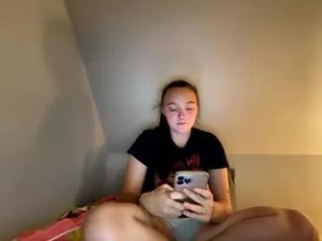 lulubaby03 from Chaturbate