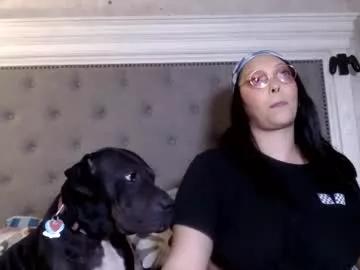 luluvalenttine from Chaturbate