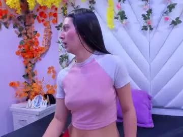 luna_bennett_ from Chaturbate is Freechat
