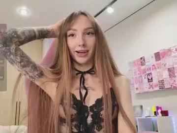 Lunainnk webcams show profile image 