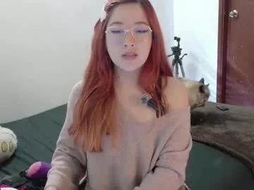 lunnaa1_ from Chaturbate