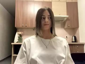 Lurlineoline webcams show profile image 