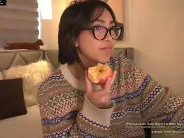luucy___ from Chaturbate