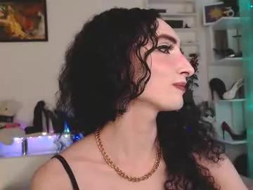 luxury_mommy from Chaturbate