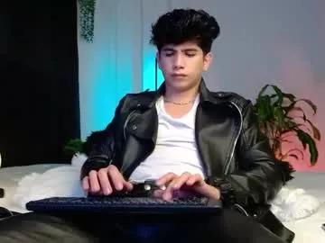 lylebennett_ from Chaturbate