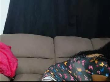 lylii_evans from Chaturbate