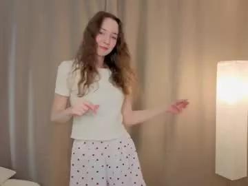 lynnedobson from Chaturbate