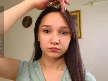 lynngroves from Chaturbate