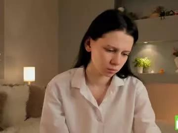 lynngroves from Chaturbate