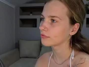 lynntiny from Chaturbate