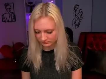 madam_ulis from Chaturbate
