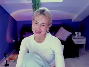 Madammilly webcams show profile image 