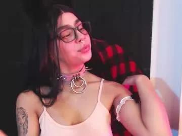 maddiie_and_clyde from Chaturbate