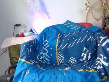 maggi_thomson from Chaturbate
