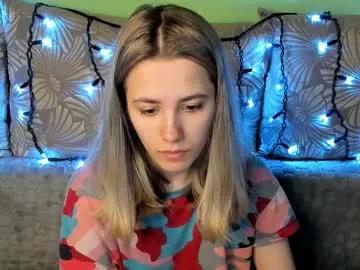 maggiecake from Chaturbate