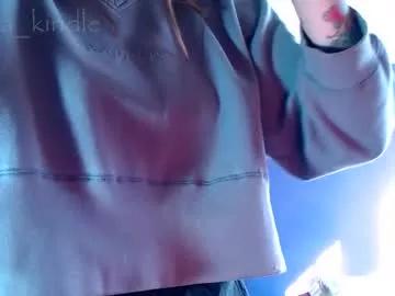 mala_kindle from Chaturbate