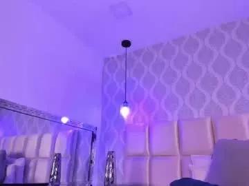 malaaiikaa from Chaturbate