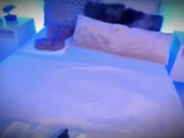 malaia_hills from Chaturbate