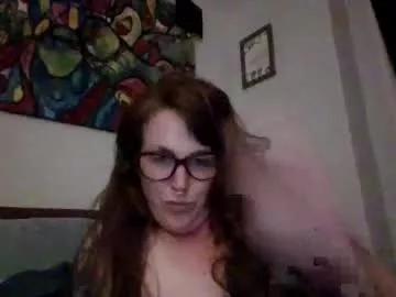 mamafoxxx911 from Chaturbate