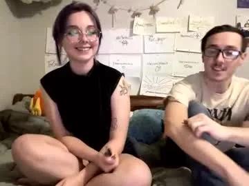 mamiclouds from Chaturbate