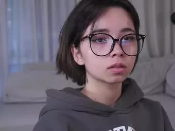 maracommiskey from Chaturbate is Freechat