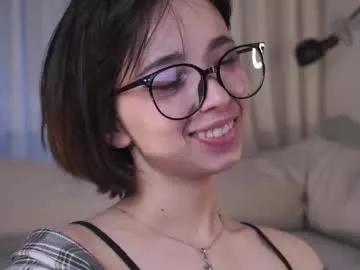 maracommiskey from Chaturbate is Freechat
