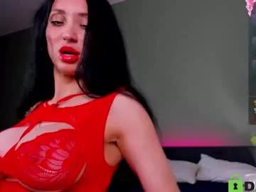 Explore our live girls sluts from our Custom and Multi clubs and checkout exclusive access to highly interactive content, such as shape, hair, titties, pussy type and many more.