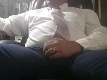 marrieddad19751975 from Chaturbate