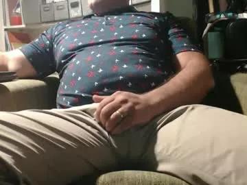 marrieddad19751975 from Chaturbate
