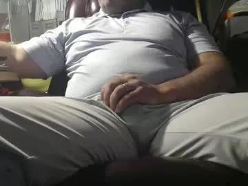 marrieddad19751975 from Chaturbate