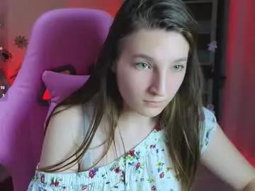 Marthalune webcams show profile image 