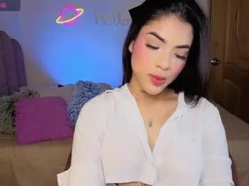 Explore our live girls sluts from our Custom and Multi clubs and checkout exclusive access to highly interactive content, such as shape, hair, titties, pussy type and many more.