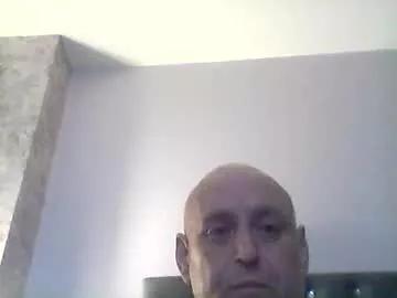 massivecock1980604187 from Chaturbate