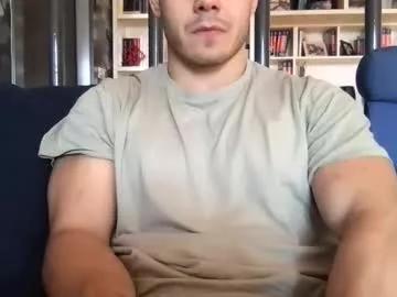 mattbull20 from Chaturbate