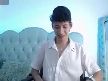 matteo_white1 from Chaturbate